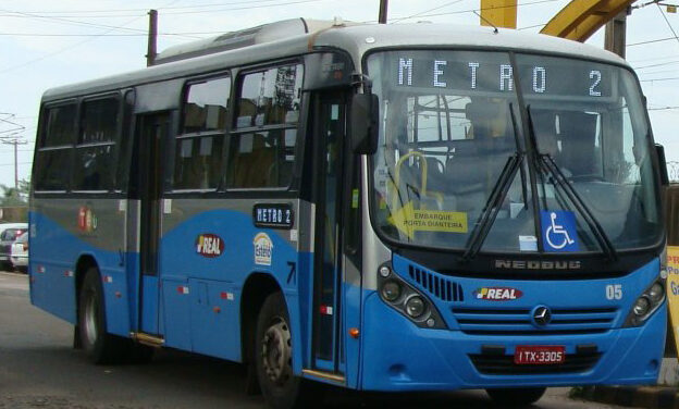 Prefeito de Esteio decreta fim de contratos com empresas de transporte público