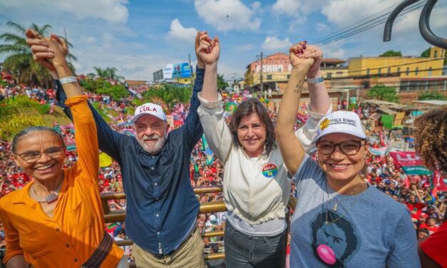 Ao lado de Simone Tebet e Marina Silva, Lula critica os preços dos alimentos