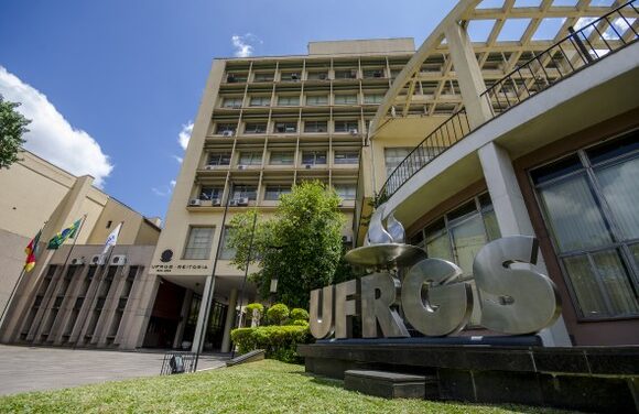 Ministério da Educação anuncia a liberação de verbas das universidades