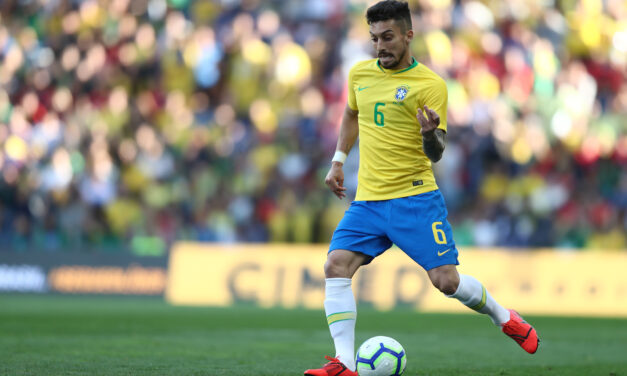 Convocado, gaúcho Alex Telles compartilha lembrança de infância com sonho de jogar pela Seleção