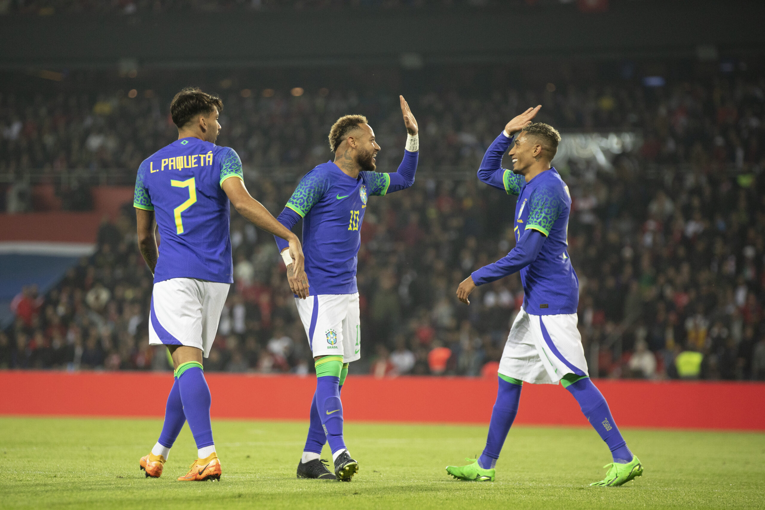 Brasil tem a melhor defesa da Copa: zaga definida em 2018 se