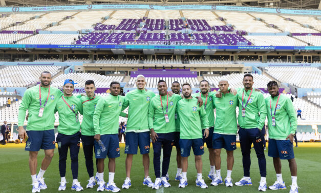 Comissão técnica e 12 jogadores da Seleção visitam o Estádio Lusail, palco da estreia