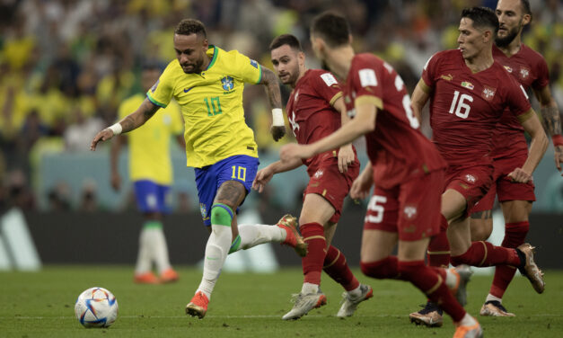 Neymar e Danilo tem lesões confirmadas e desfalcam o Brasil na fase de grupos