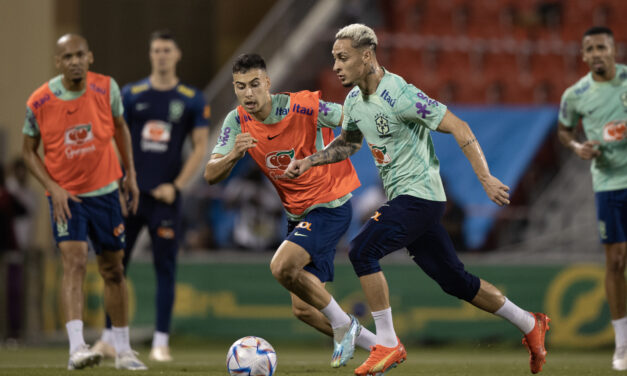 Sem três jogadores, Brasil começa preparação para enfrentar Camarões