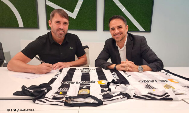 Coudet é anunciado como novo técnico do Atlético Mineiro