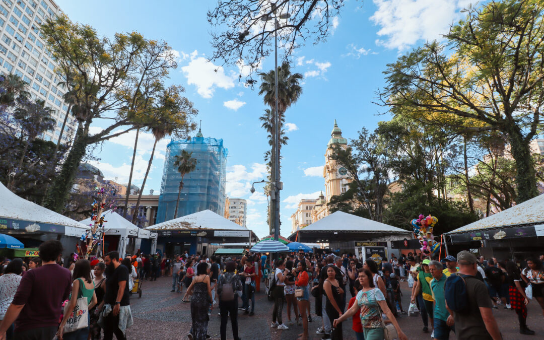 Balanço parcial aponta crescimento de 30% nas vendas na Feira do Livro de Porto Alegre
