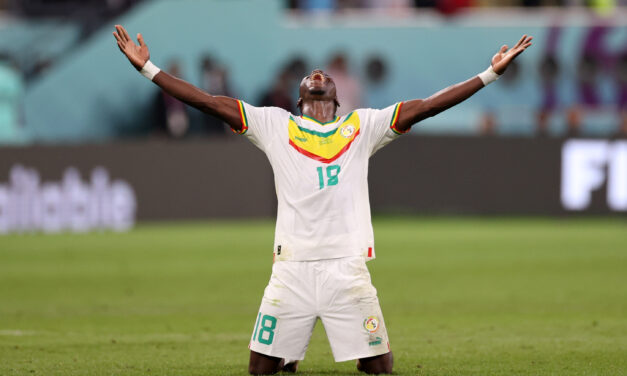 Em confronto direto, Senegal vence Equador por 2 a 1 e se classifica para as oitavas de final da Copa