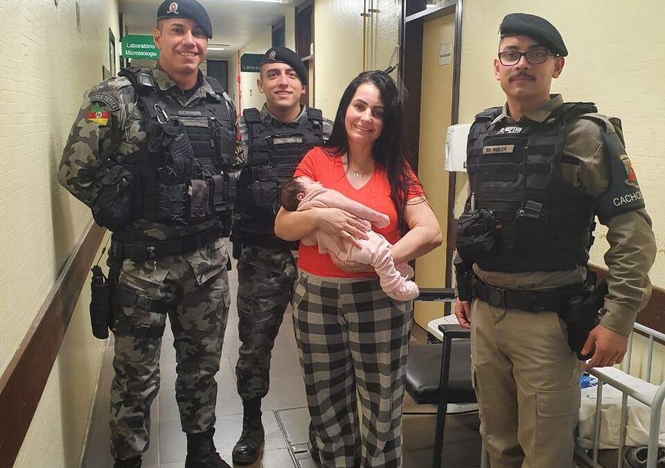 Brigada Militar salva recém-nascida que estava engasgada em Cachoeirinha