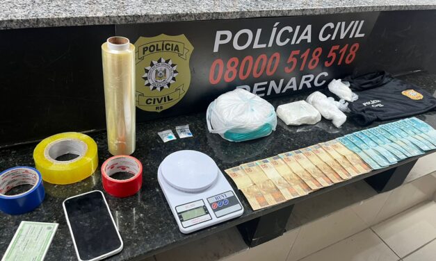 Polícia Civil apreende dinheiro e drogas em Novo Hamburgo