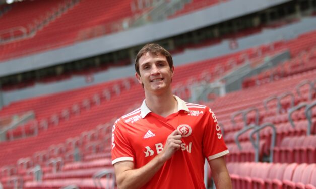 Em coletiva de apresentação, Mário Fernandes fala sobre sua polivalência em campo: “o que importa é ajudar o Internacional”