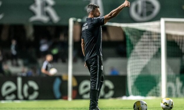 Inter anuncia preparador físico ex-Santos