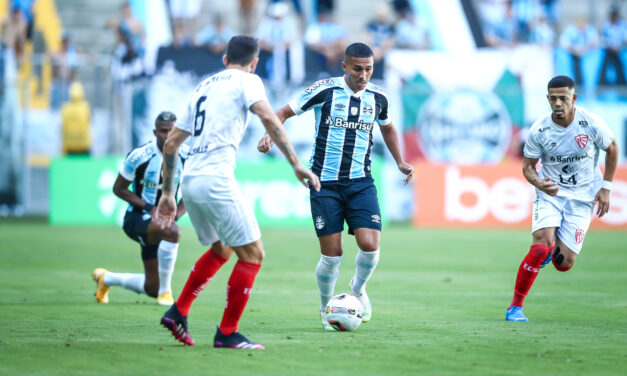 Grêmio nunca perdeu para o São Luiz como mandante