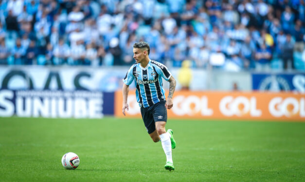 Ferreira é líder de assistências do Grêmio desde 2021