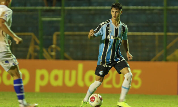 Grêmio enfrenta o Guaraní pela Copinha