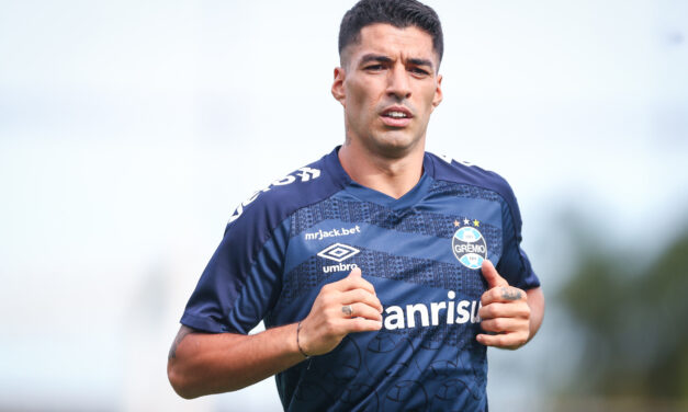 Suárez comenta sobre recepção da torcida: “não esperava tanto carinho”