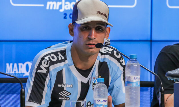 “É o maior desafio da minha carreira”, diz Cristaldo em sua apresentação no Grêmio