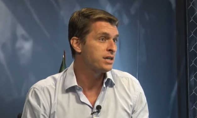 Técnico do São José, Thiago Gomes projeta reencontro com o Grêmio e Renato: “muito especial”