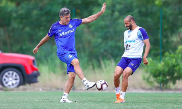 Renato se despede de Thaciano nas redes sociais: ”um grande profissional”