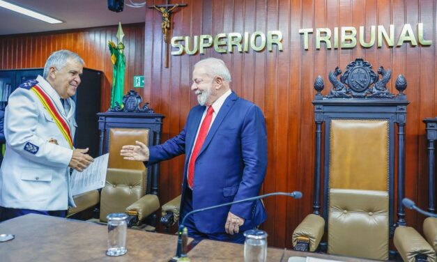 Novo presidente do Superior Tribunal Militar toma posse e pede pacificação do Brasil