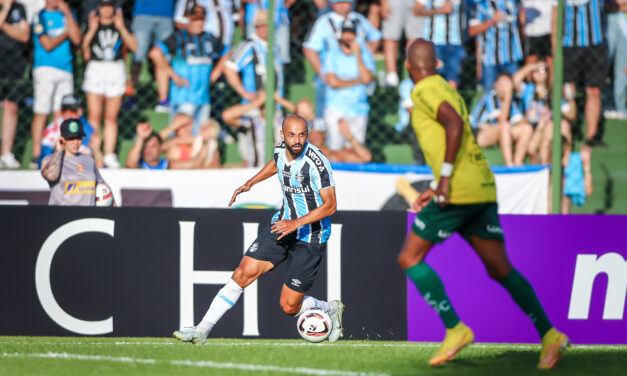 Apesar do interesse do Bahia, Thaciano permanece no Grêmio