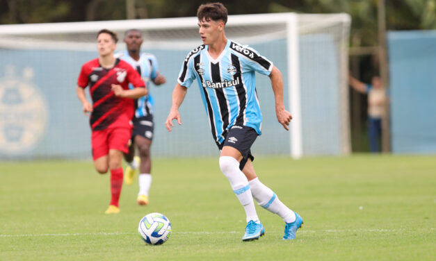 Zinho é integrado ao profissional do Grêmio