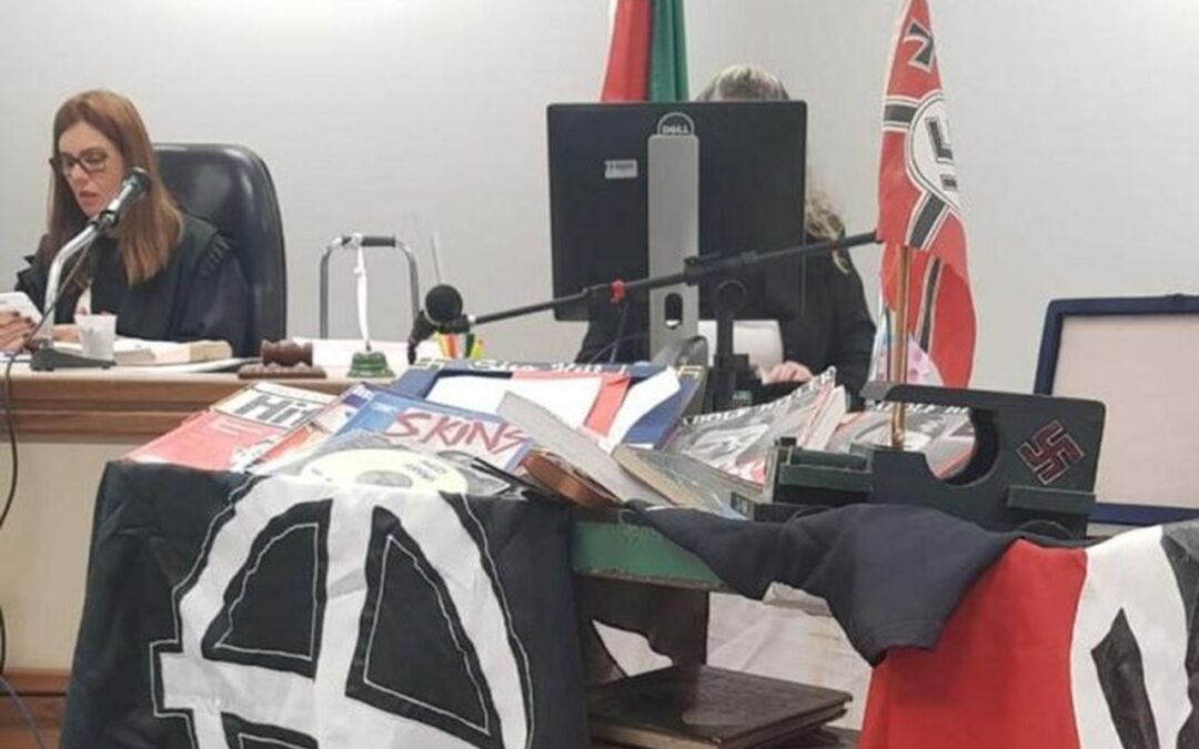 Tribunal de Justiça confirma julgamento de skinheads