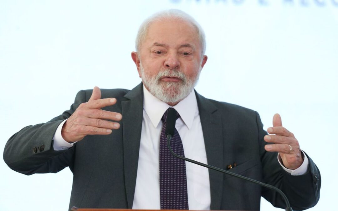 Lula passará por cirurgia em outubro