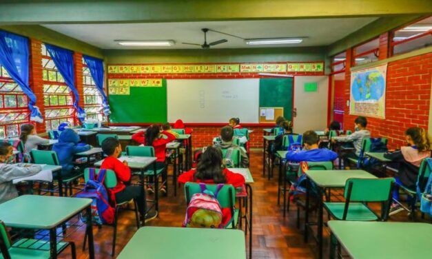 Escolas da capital realizam treinamento sobre o botão de emergência