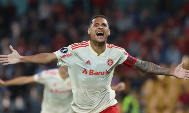 Alan Patrick é o vice-artilheiro colorado desde sua reestreia