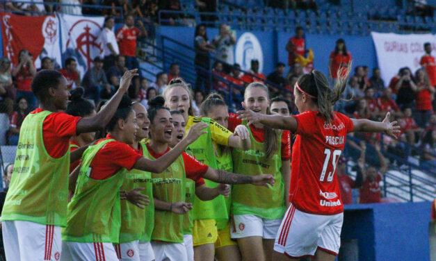 Gurias Coloradas vencem o Corinthians e entram no G-4 do Brasileirão Feminino