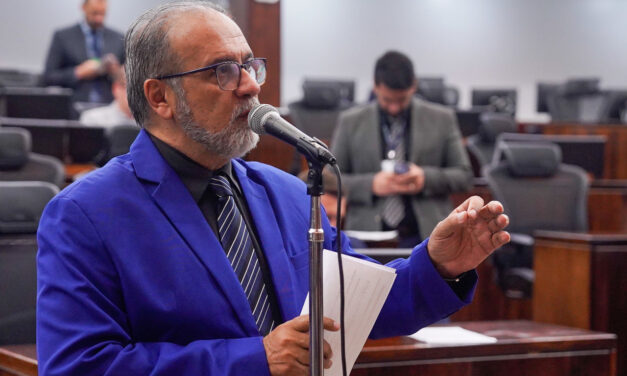 Deputado Victorino diz não ver motivos para manter em sigilo o processo da Corsan