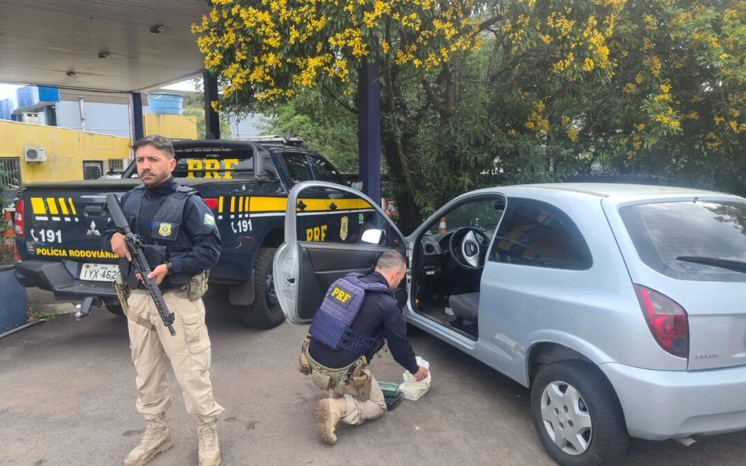 PRF apreende nove quilos de cocaína escondidos em carro em Caxias do Sul