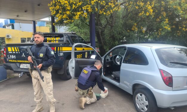 PRF apreende nove quilos de cocaína escondidos em carro em Caxias do Sul