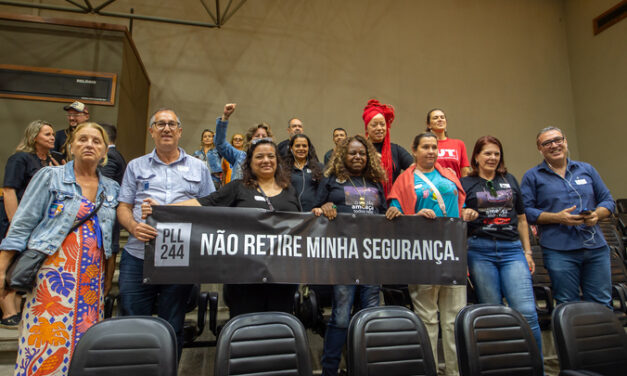 Câmara mantém veto a liberação de porta giratória em agências bancárias