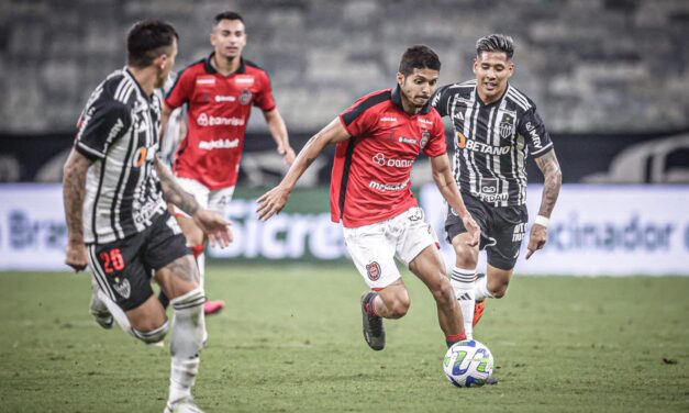 Brasil começa vencendo mas leva virada do Atlético-MG pela Copa do Brasil