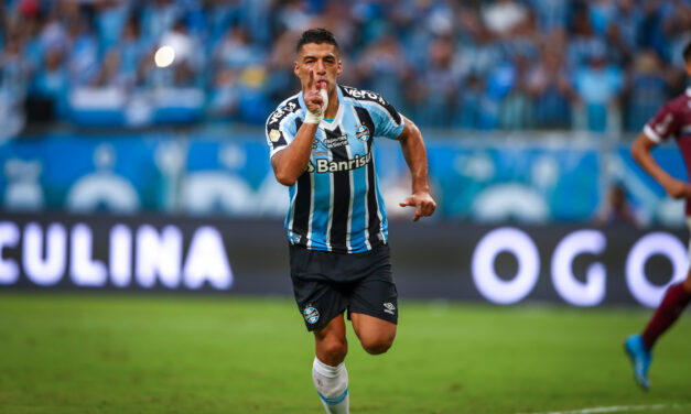 Grêmio vence o Caxias e é hexacampeão gaúcho