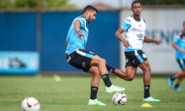 Grêmio treina de portões fechados com foco na final do Gauchão