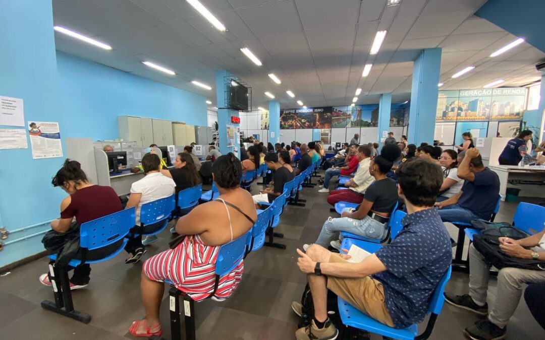 Oportunidade: Sine de Porto Alegre inicia a semana com 1.283 vagas de emprego
