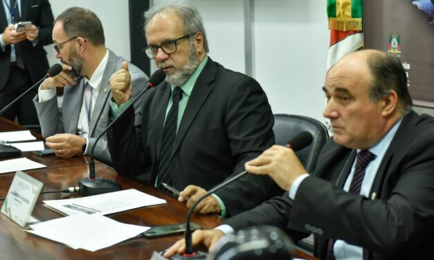 Comissão de Economia aprova debate sobre transporte hidroviário
