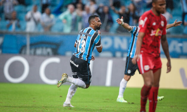 Deve ter mais chance? Everton Galdino marca três gols nos últimos três jogos pelo Grêmio
