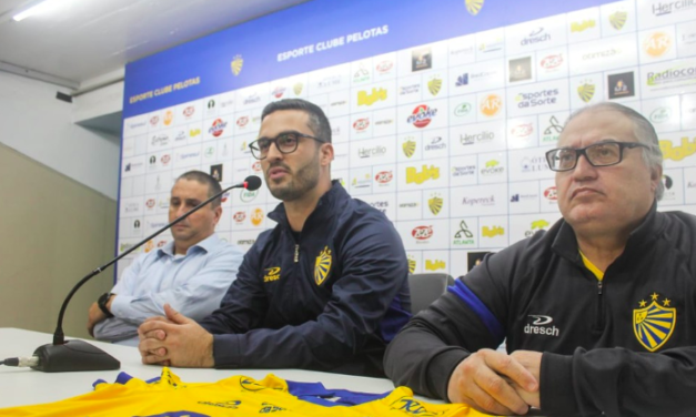 Wiliam Campos é apresentado como técnico do Pelotas: ”muito feliz em defender mais um clube de muita tradição”