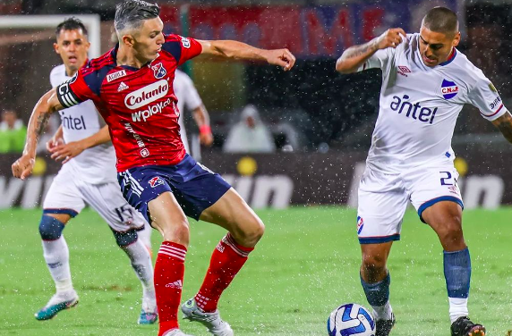 Independiente Medellín vence Nacional e embola grupo do Inter; colorado pode assumir a liderança