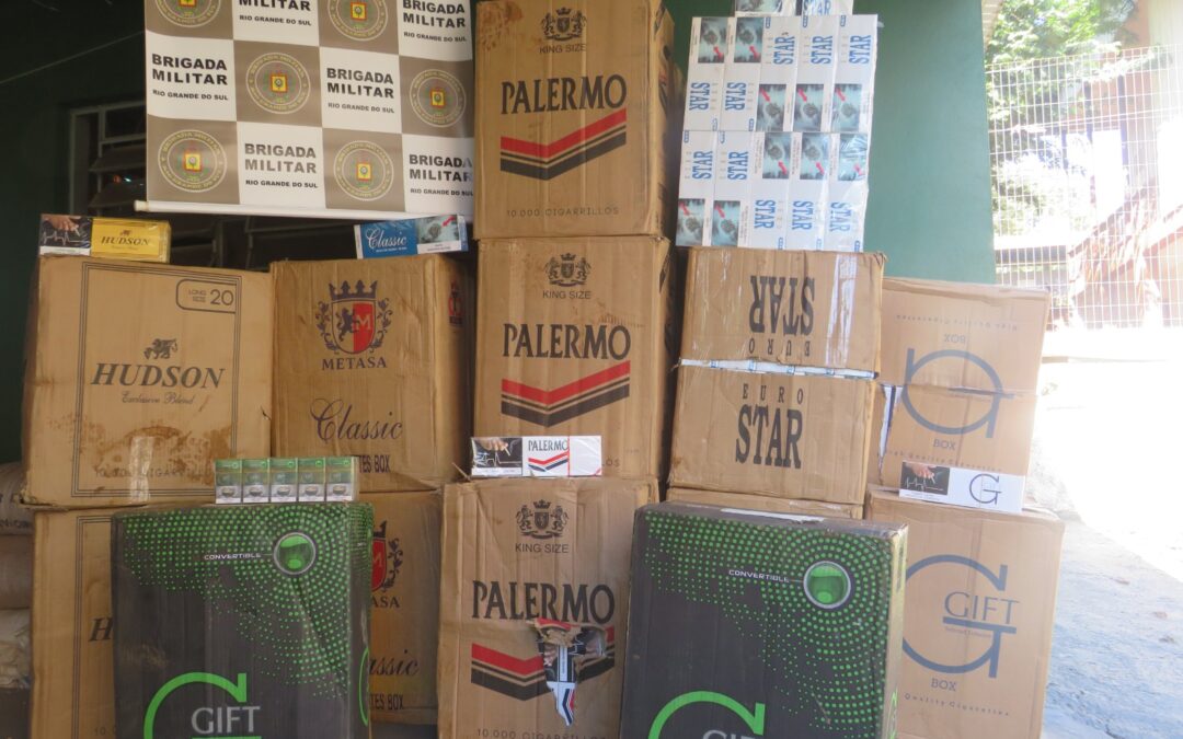 Operação no Rio Uruguai, apreende mais de 16 mil carteiras de cigarros contrabandeados