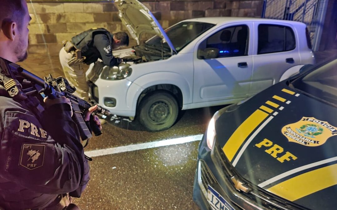 Carro furtado no ano passado é recuperado em Estrela
