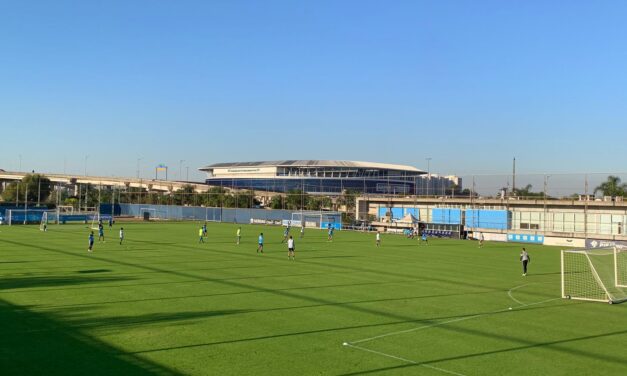 Grêmio se reapresenta e tem treinamento tático com foco na velocidade