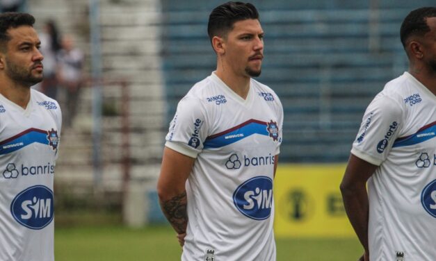 Jonathan destaca confiança para conquista de vitória com o Caxias: “fazer meu melhor para sair com três pontos”