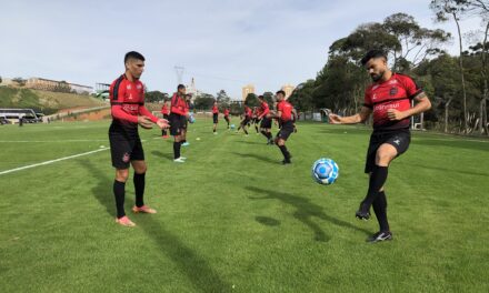 Brasil finaliza preparação para duelo com o Caxias pela Série D