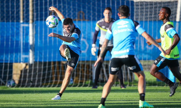 Sem Suárez, Grêmio viaja a São Paulo para confronto com o Palmeiras