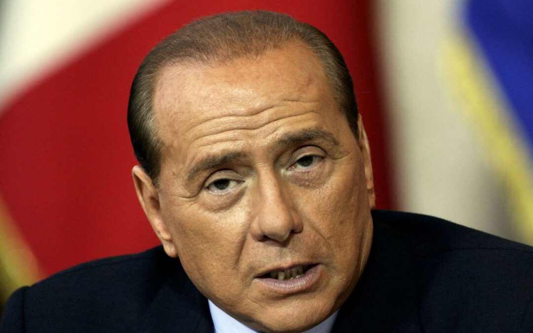 Morre Silvio Berlusconi, ex-primeiro-ministro italiano, aos 86 anos