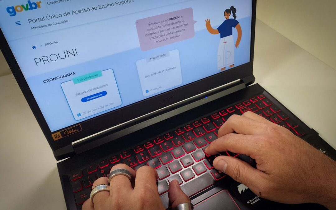 Prazo para inscrição no Prouni termina nesta sexta-feira